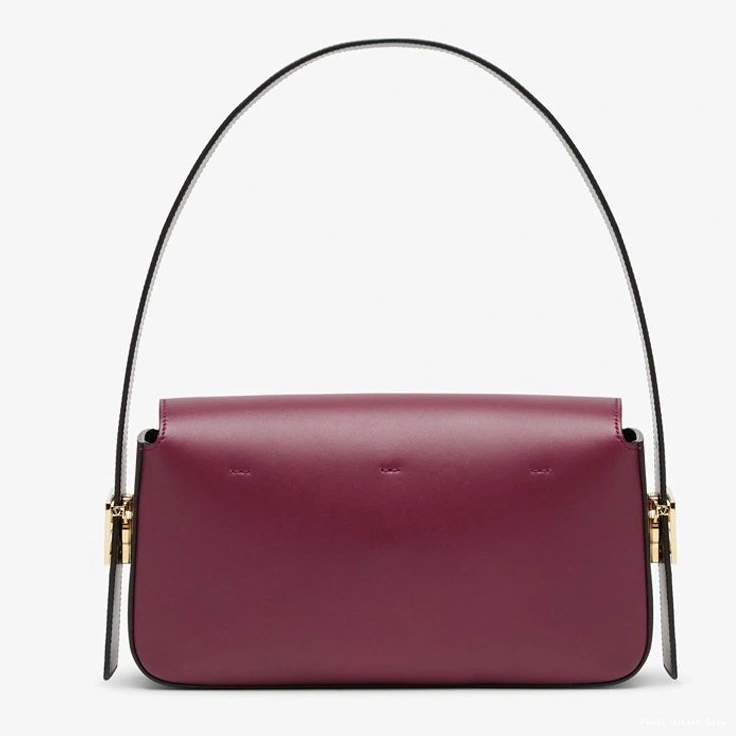 Affordable Baguette Burgundy Nappa Fendi Leather Medium Twist In Bag 0715